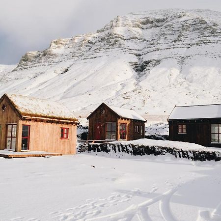 Mulafossur Cottage No 3 By Famous Waterfall In Gasadalur Kültér fotó