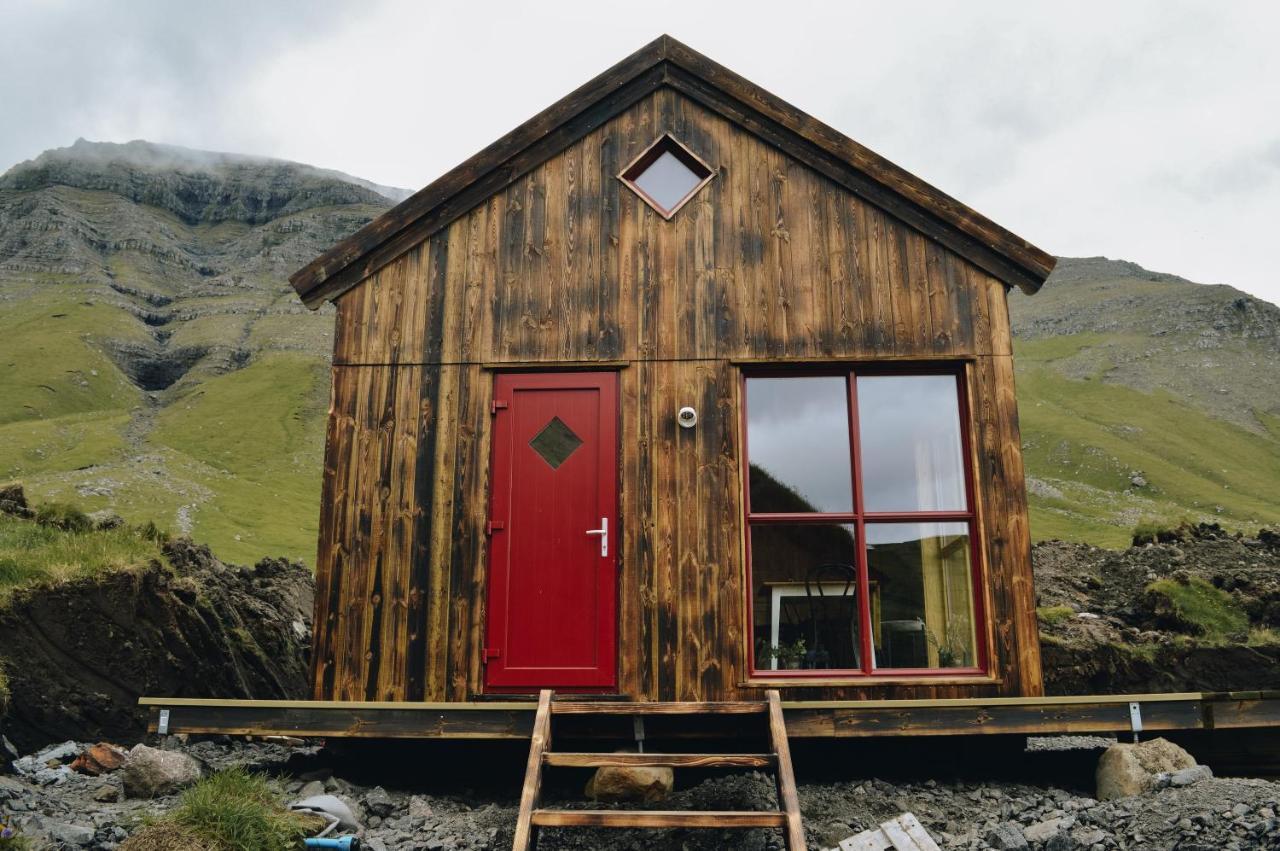 Mulafossur Cottage No 3 By Famous Waterfall In Gasadalur Kültér fotó